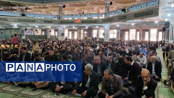 میعادگاه دانش‌آموزان با نماز جمعه