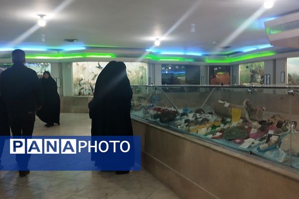 بازدید دانش‌آموزان ناحیه یک مشهد از پژوهش‌سرای علامه طباطبایی