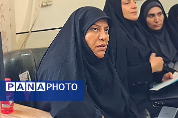 نشست هم‌اندیشی بانوان تأثیرگذار روستای شوش در باشت