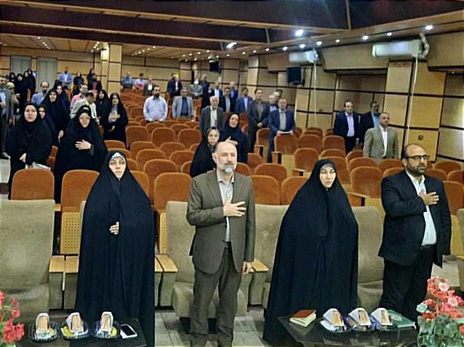 تقویت هویت ایرانی – اسلامی، محور برنامههای آموزشی منطقه چهار در سال تحصیلی جدید