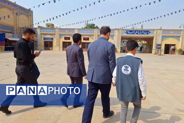 قائم مقام سازمان دانش‌آموزی در حرم مطهر حضرت احمد ابن موسی (ع) در شیراز