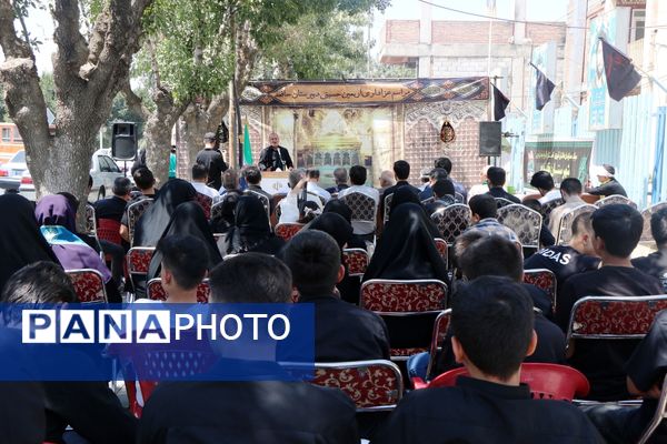 بازدید مشاور وزیر از موکب‌های سازمان دانش‌آموزی آذربایجان غربی