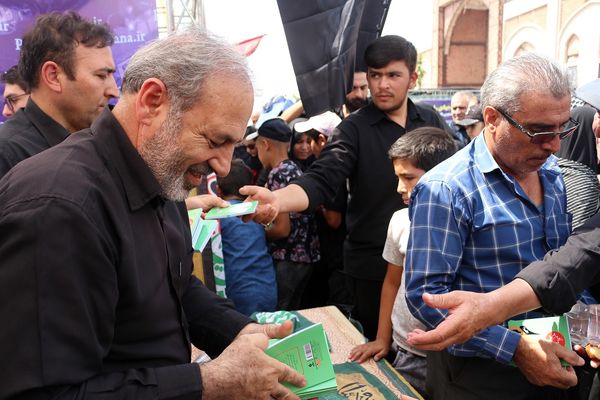 برپایی موکب سازمان دانش آموزی استان اردبیل در مراسم دلدادگان حسینی