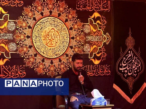 جوانان کاشمری پرچم عزای حسینی را برافراشتند