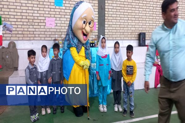 برگزاری جشنواره هویت‌های ملی اسلامی کودکستان‌های شهرستان فاروج