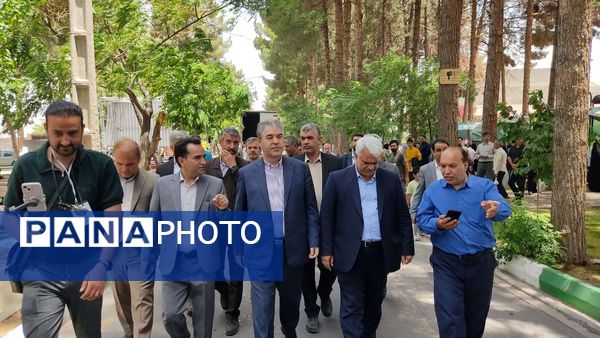 افتتاحیه نمایشگاه جشنواره بزرگ تاک پلو در شهرستان خلیل آباد 