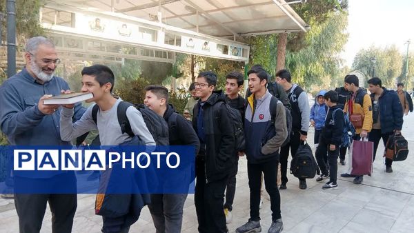 اعزام پنجمین کاروان راهیان نور پسران دانش‌آموز استان قم