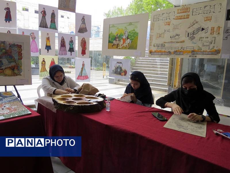 برپایی نمایشگاه هفته مشاغل در شهرستان بجنورد