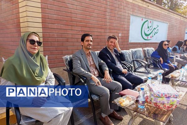 برگزاری المپیاد ورزشی دورن‌مدرسه‌ای در مدرسه حضرت خدیجه(س)بهارستان‌دو