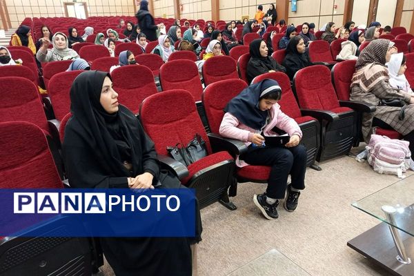 جلسه آموزشی خبرنگاران پانا در اداره رباط‌کریم