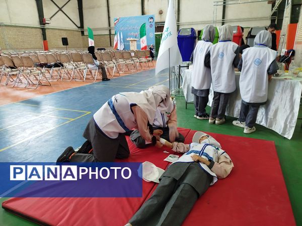 مرحله پایانی جشنواره رقابت‌های علمی و مهارتی دانش‌آموزان سفیران سلامت شهرستانهای استان تهران