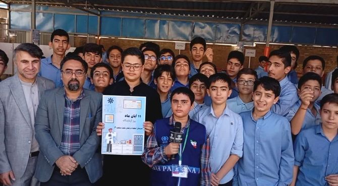 بزرگداشت روز آزمایشگاه در دبیرستان استعدادهای درخشان شهید دستغیب ناحیه سه شیراز