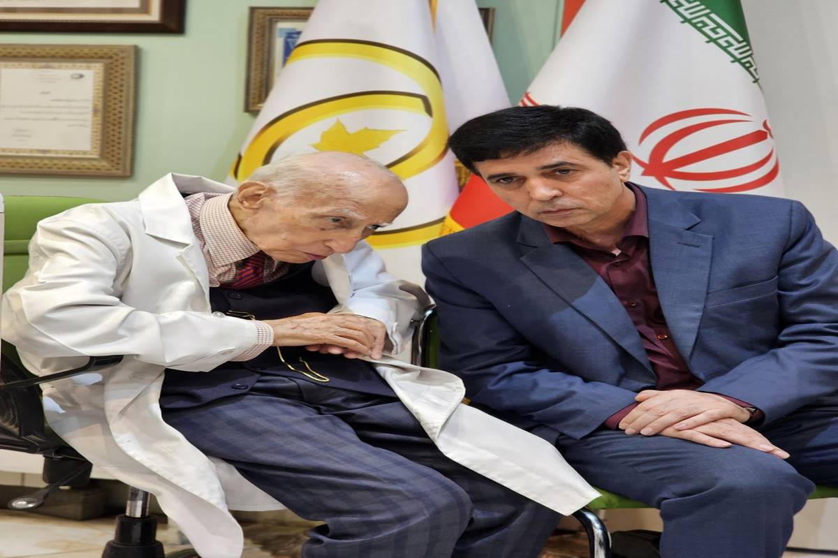 لزوم آشنا نمودن نسل جدید و کودکان با شاهنامه