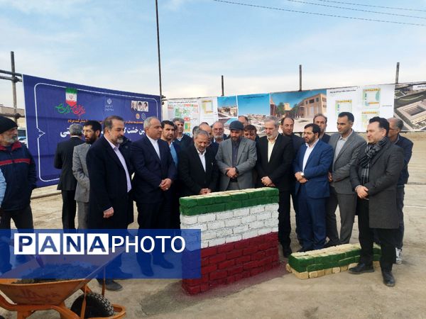آیین خشت گذاری ۸ مدرسه ۲۱ کلاسه با حضور وزیر آموزش و پرورش در ملارد 