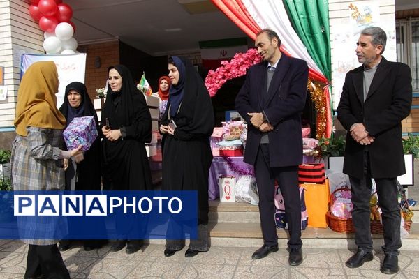 جشن نیکوکاری در مدرسه مهرآیین بهارستان۲