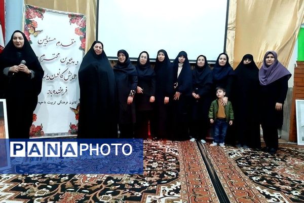 دومین نشست صمیمانه رابطین کانون‌های فرهنگی ناحیه ۲