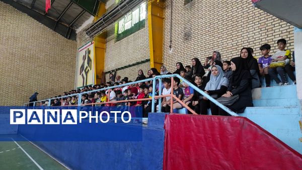 افتتاح المپیاد ورزشی درون‌مدرسه‌ای در هنرستان شهید مافی چناران