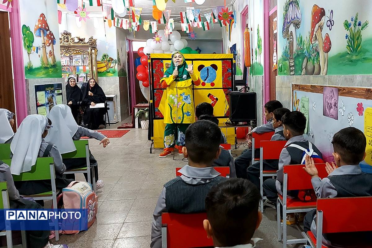 برگزاری جشن غنچه‌ها در کهریزک 
