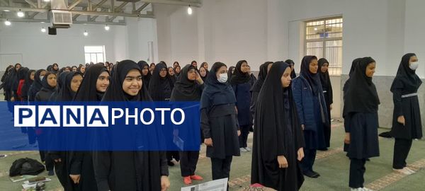 برگزاری جلسه توجیهی و آموزشی آمادگی دفاعی در دبیرستان دخترانه معلم