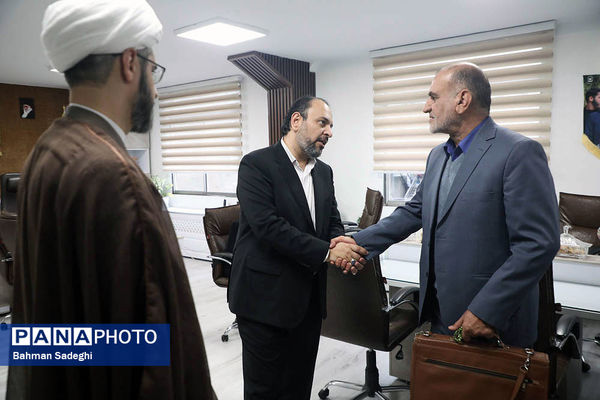 آیین تکریم و معارفه معاون پرورشی و فرهنگی آموزش و پرورش