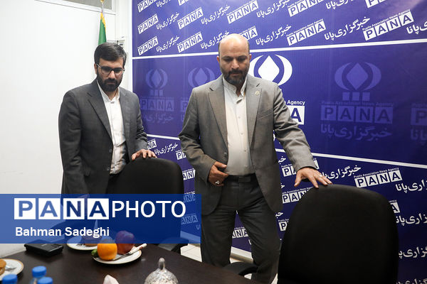 بازدید رئیس سازمان نوسازی، توسعه و تجهیز مدارس کشور از خبرگزاری پانا