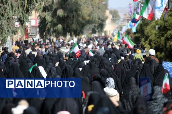 راهپیمایی ۲۲ بهمن در شهرستان بم 