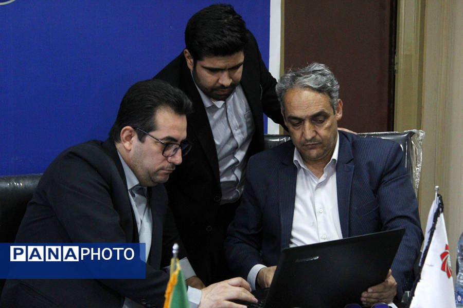 نشست جمع بندی بازدیدهای پروژه مهر از شهرستانهای گرمه و جاجرم