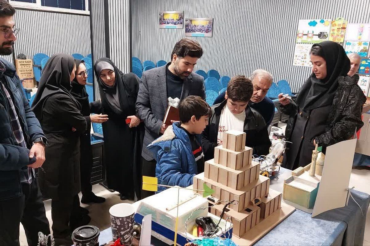 ایده‌های نو در دبستان البرز؛ هفته پژوهش با شور و هیجان آغاز شد