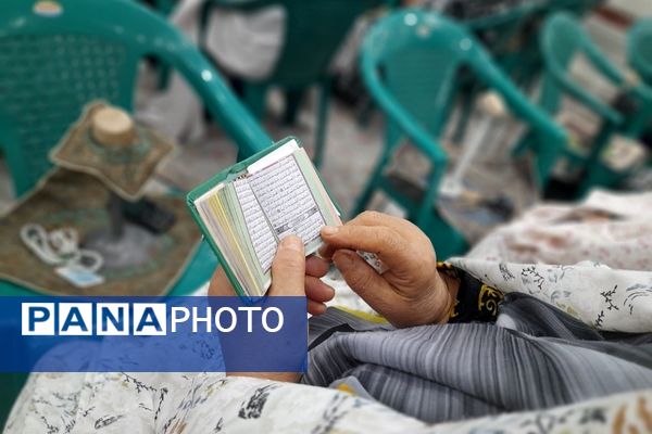 نماز جمعه این هفته باقرشهر با حضور پرشور دانش‌آموزان