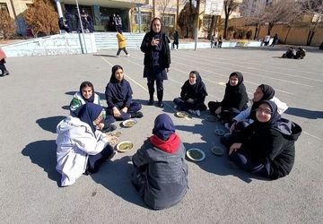 حس و حال روز مادر با معلمان مادر و دختران آموزشگاه شهاب بروجن