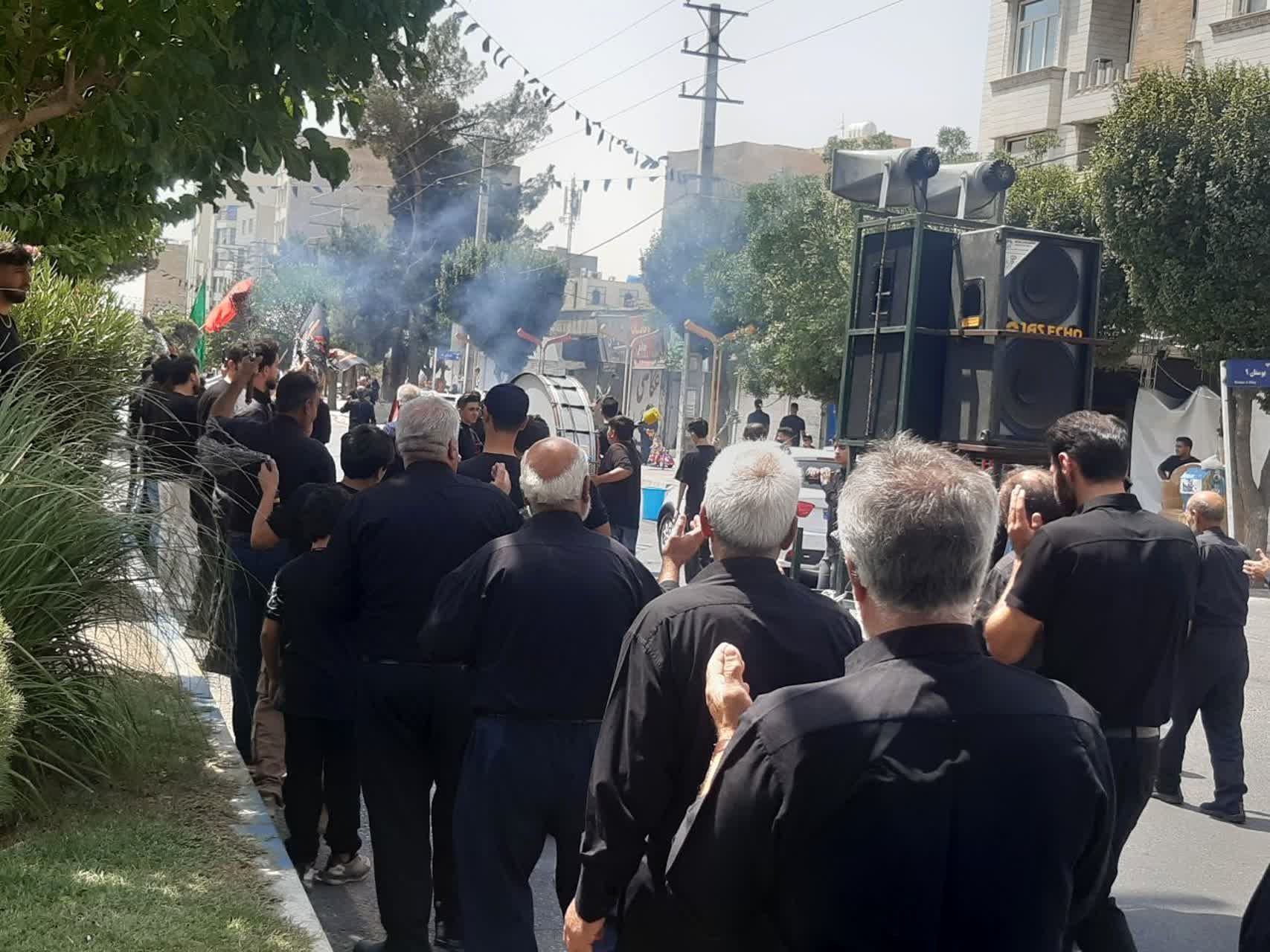 دسته‌های عزاداری در رباط کریم