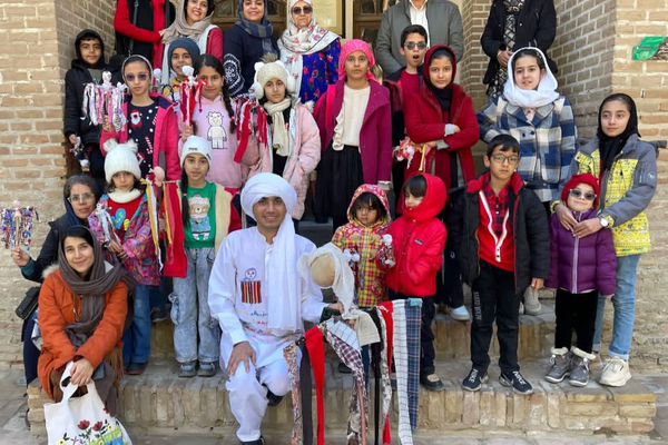 مراسم آیینی باران‌خواهی در باغ و عمارت جهانی اکبریه برگزار شد