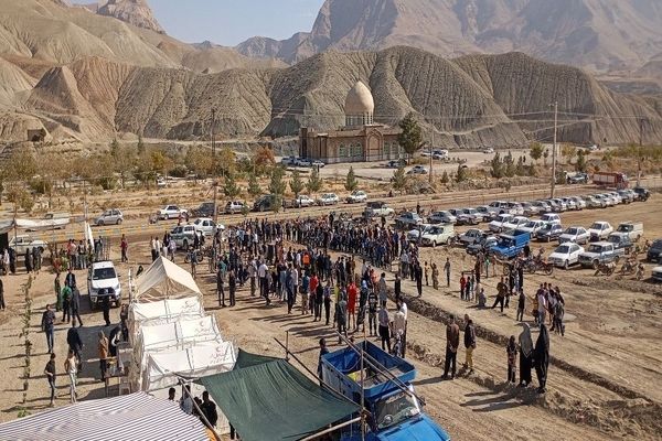 جشنواره بازی های بومی محلی در شهر بار نیشابور