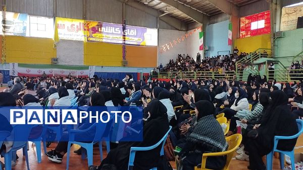 همایش گردان فاتحین قدس به‌مناسبت هفته بسیج دانش‌آموزی 
