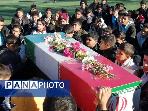 شهید گمنام، میهمان ویژه مدارس شهرستان خاتم شد