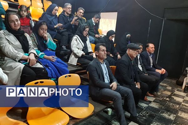 طنین شعر و موسیقی در آغاز ماه رجب؛ محفل ادبی در پیشوا 