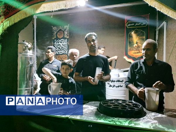 برپایی موکب به همت خادمان مردمی در خلیل آباد