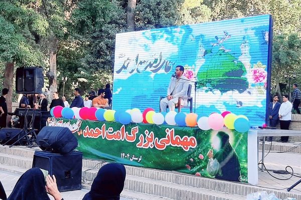 جشن پرشکوه “امت احمد” در قلب تاریخ لرستان؛ قلعه فلک‌الافلاک میزبان ولادت نورانی امام جعفر صادق (ع)