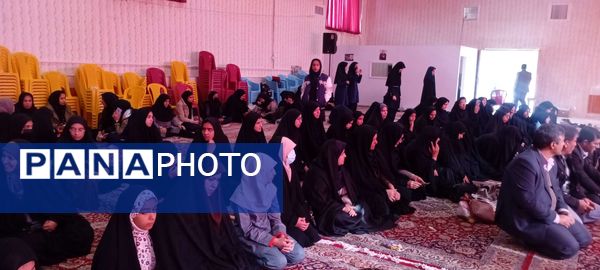 آیین تجلیل از برگزیدگان مسابقات و جشنواره ها در خلیل آباد