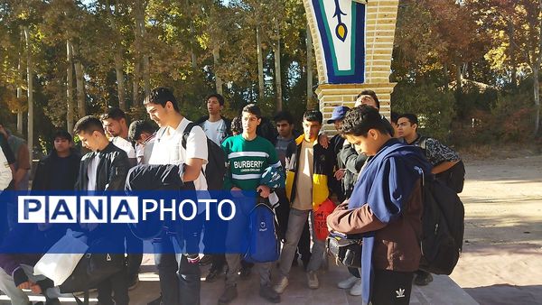 غبارروبی مزار مزار شهید دانش آموز اردوگاه شهید رجایی باغرود