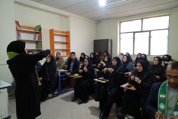 تشکیل کارگاه آموزش  تشکیلاتی، مهارتی و معرفتی  پیشتازان ، ویژه مربیان و دانش آموزان  پیشتاز 