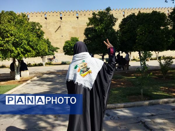 روز دانش‌آموز، روز خروشِ آگاهی و شادابی