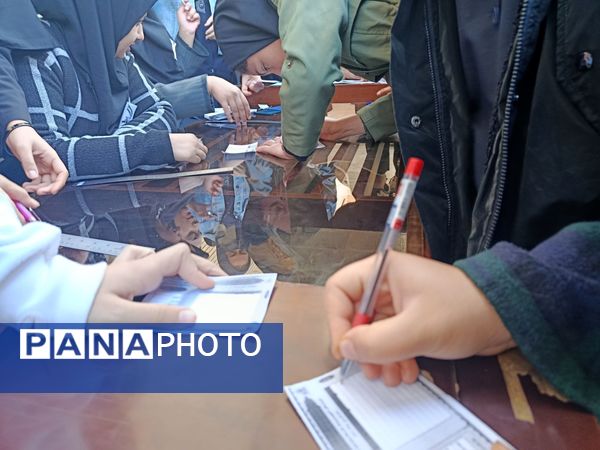  انتخابات شورای دانش‌آموزی در مدارس منطقه رضویه