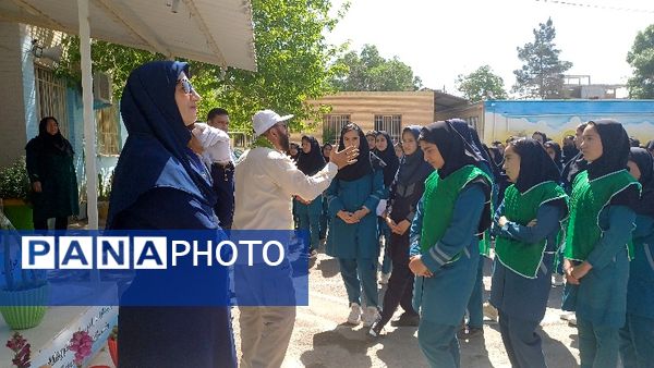 بازدید ارزیاب کشوری از مدارس تمام تشکیلاتی شیروان