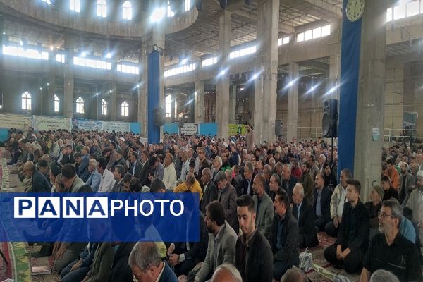 برپایی نماز جمعه و بزرگداشت روز معلم در  مسجد جامع نیشابور