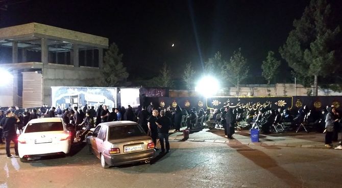 حضور پرشور مردم در موکب مردمی ریحانه نبی(س)  روستای هیو ساوجبلاغ