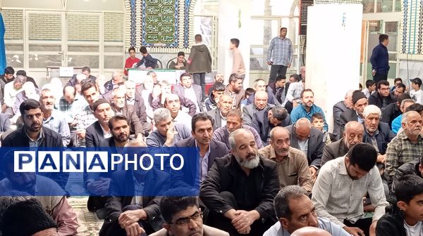 نماز جمعه شهر بن با حضور خانواده بزرگ آموزش و پرورش 