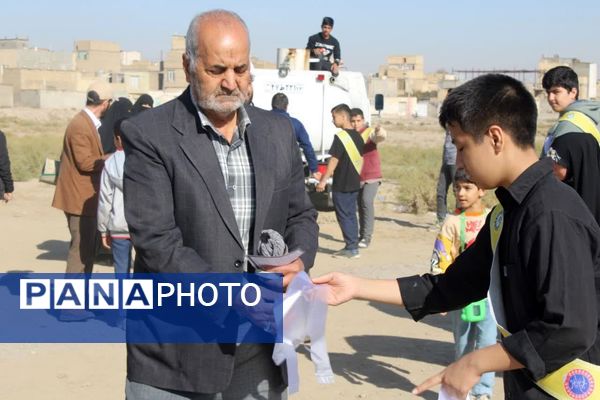 نماز باران در مدرسه نسل آفتاب