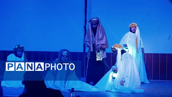 چهل و سومین دوره مسابقات فرهنگی هنری فردا در گروه تئاتر