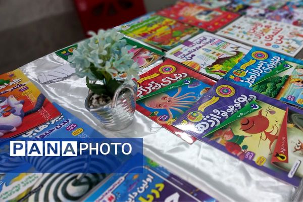 عطر علم و دانش در نمازخانه شهید جوادسرافراز اسلامشهر